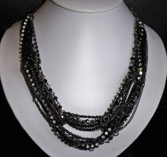 Huvudbild Halsband Svarta Kedjor/Strasstenar
