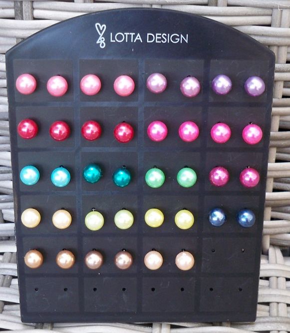 Huvudbild Örhängen Pärlor Pastellfärger Lotta Design