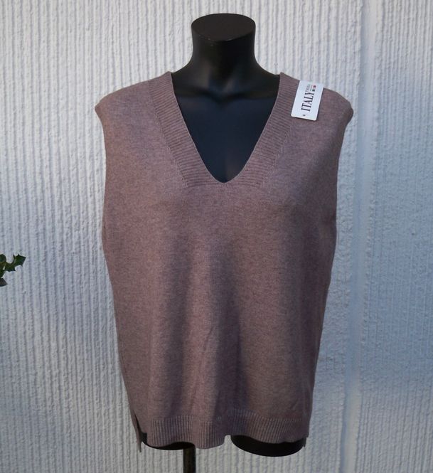 Huvudbild Stickad Slipover Väst Gråbrun Taupe