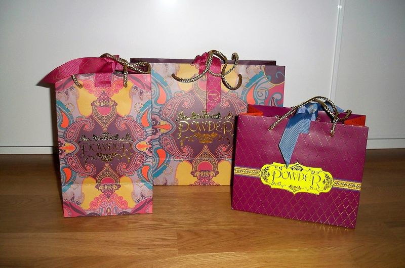 Rosa Stickad Halsduk - Camille Powder Design