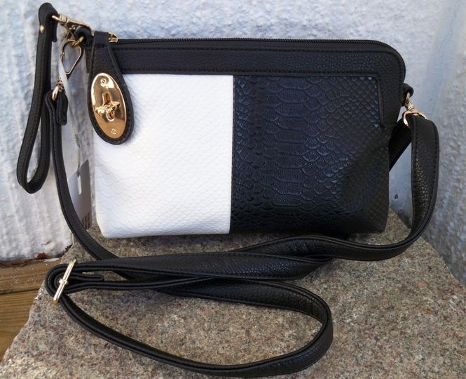 Huvudbild Svartvit väska clutch SoNize