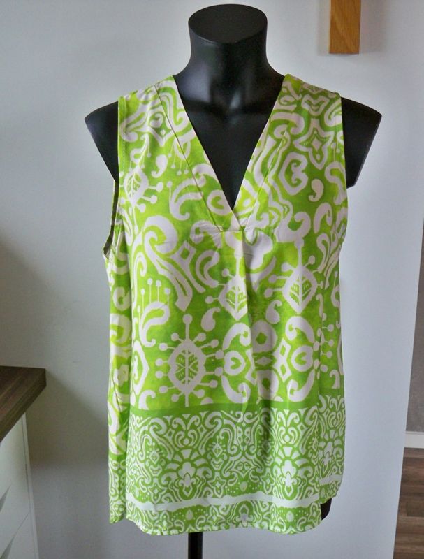 Kiwigrön Mönstrad Ärmlös Blus