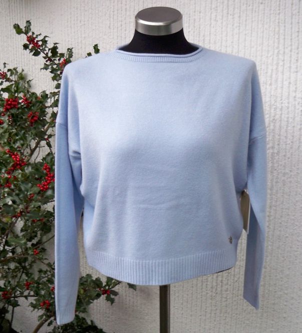 Huvudbild Ljust Blå Finstickad Tröja med lång ärm