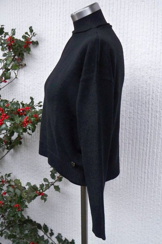 Svart Finstickad Tröja med lång ärm