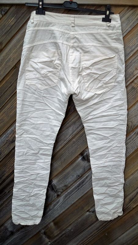 Beige Byxor/Jeans Med Knappar