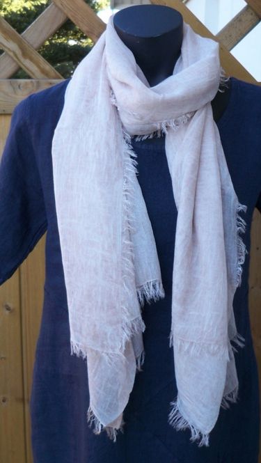 Huvudbild Beigerosa tunn scarf sjal