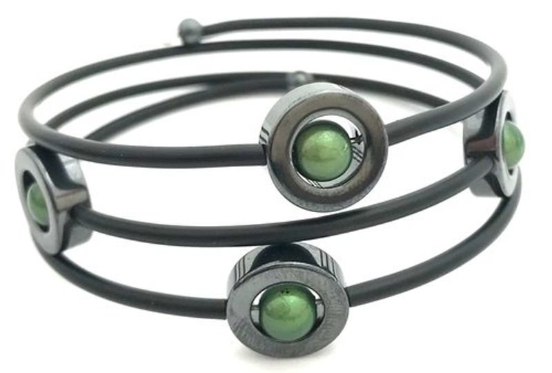 Gummiarmband Donna Hematit Grön. Magnani Smyckesdesign
