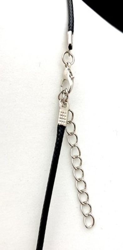 Halsband Hematit Med Grön Pärla Cornelia Magnani Smyckesdesign