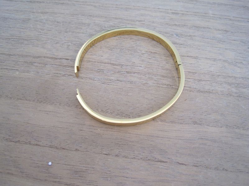 By Odahl Guccigrönt Stelt Stålarmband