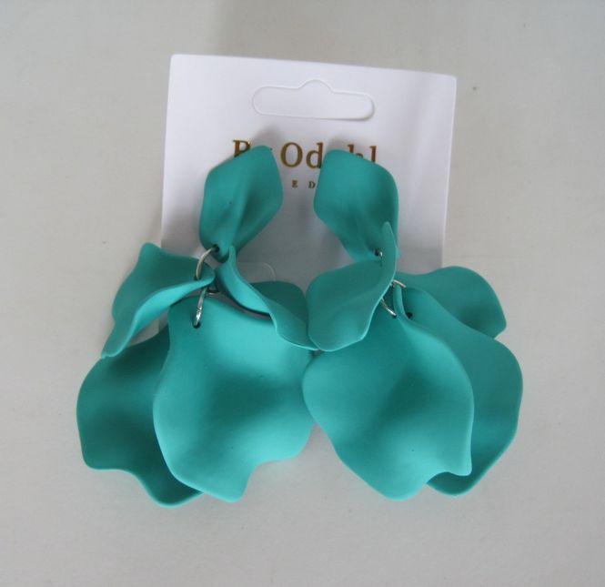 Huvudbild By Odahl Örhängen Turkosgröna Löv