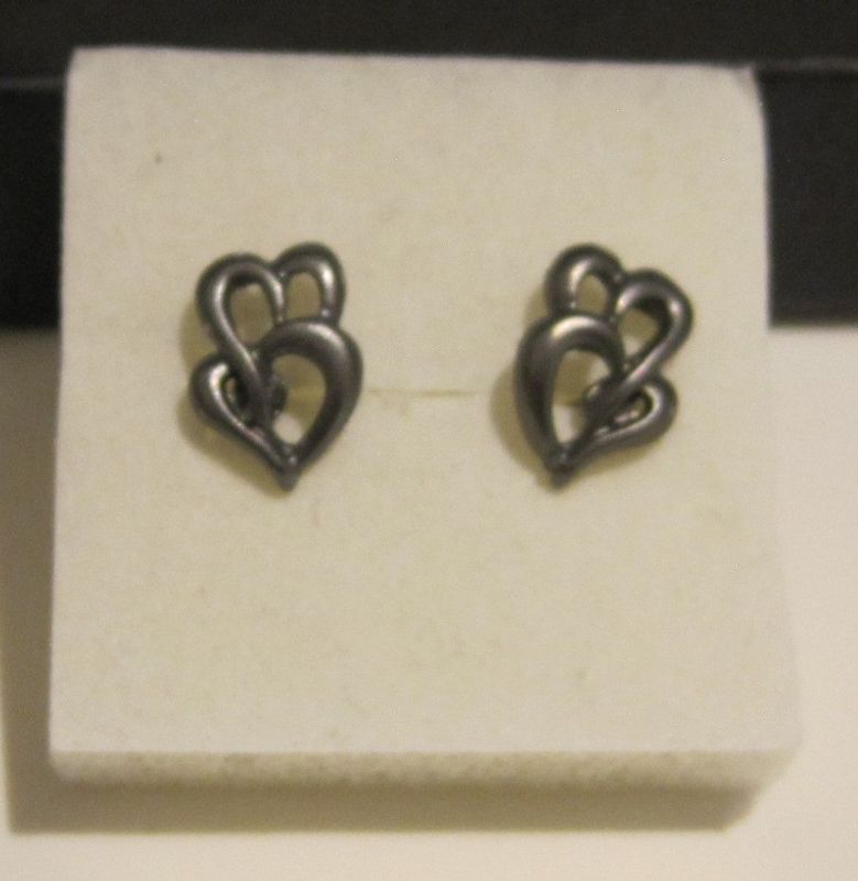 Örhängen Hjärtan. Silver/Hematit/Guld/Roséguld