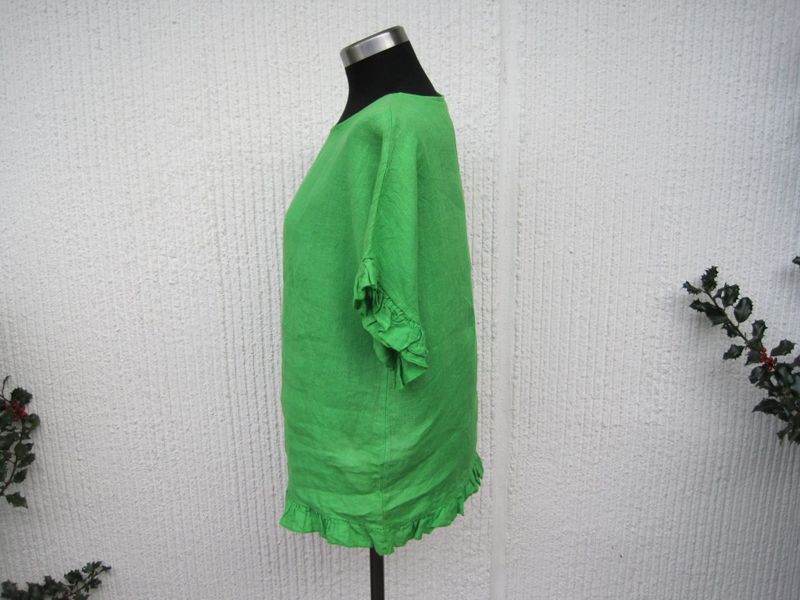 Kiwigrön Linneblus med liten volang