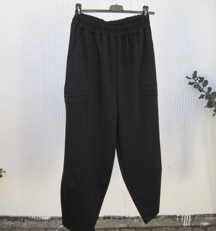 Svarta Byxor Med Resårmidja