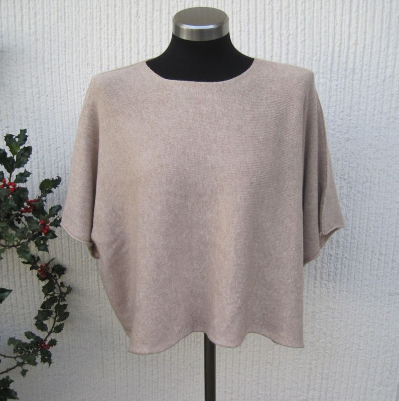 Mullvadsbeige Kort Ponchotröja Med Halvlång Ärm