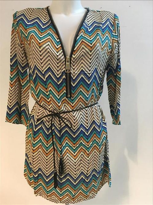 Huvudbild Klänning. Zig Zag mönster med dragkedja