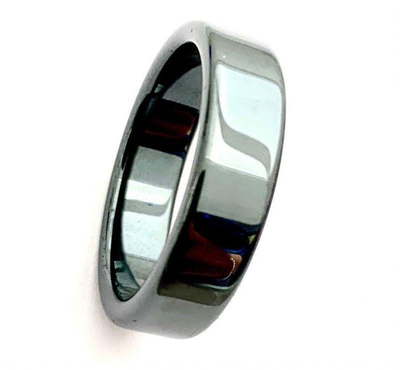 Slät Hematitring Unisex Magnani Smyckesdesign